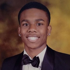 Meet your Posher, Desiree